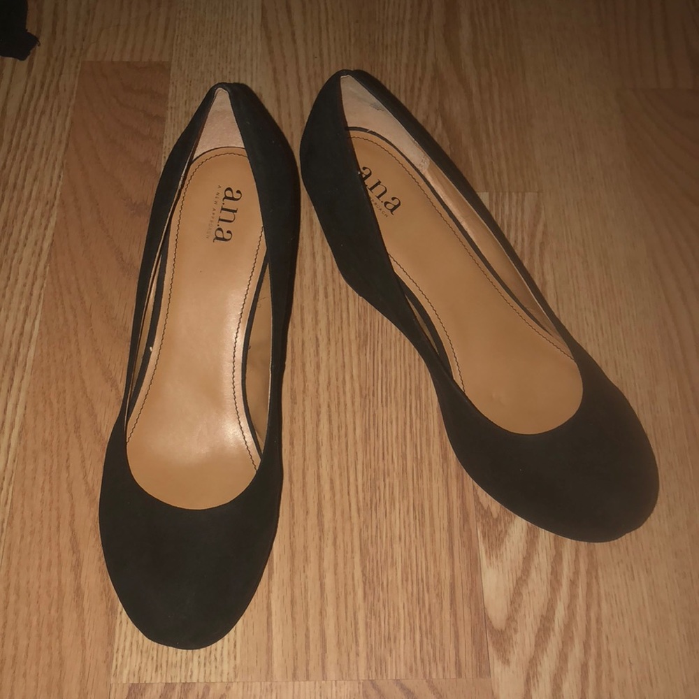 Brandee Ana Kenny Black Wedges Size Women 12